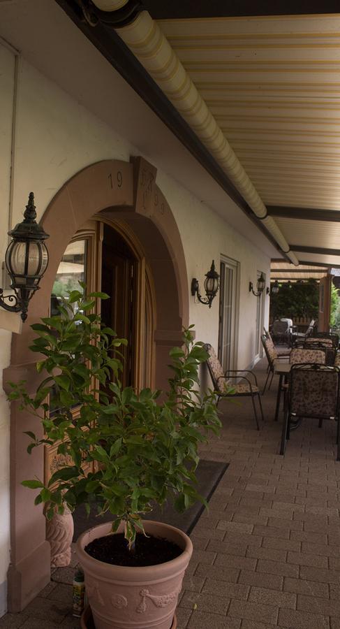 Gaestehaus Vinetum Altdorf  外观 照片